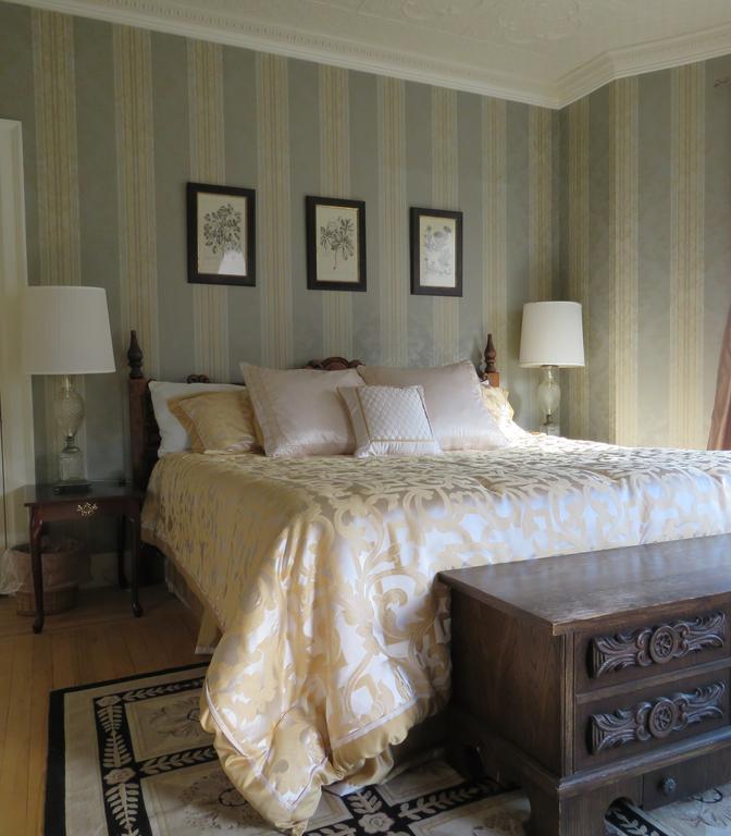 The Inn On Winter'S Hill Kingfield Екстер'єр фото