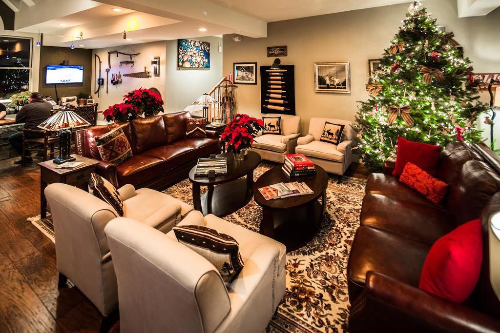 The Inn On Winter'S Hill Kingfield Екстер'єр фото